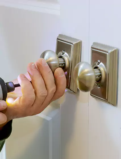 Professional Door Knob Repair West Park, FL